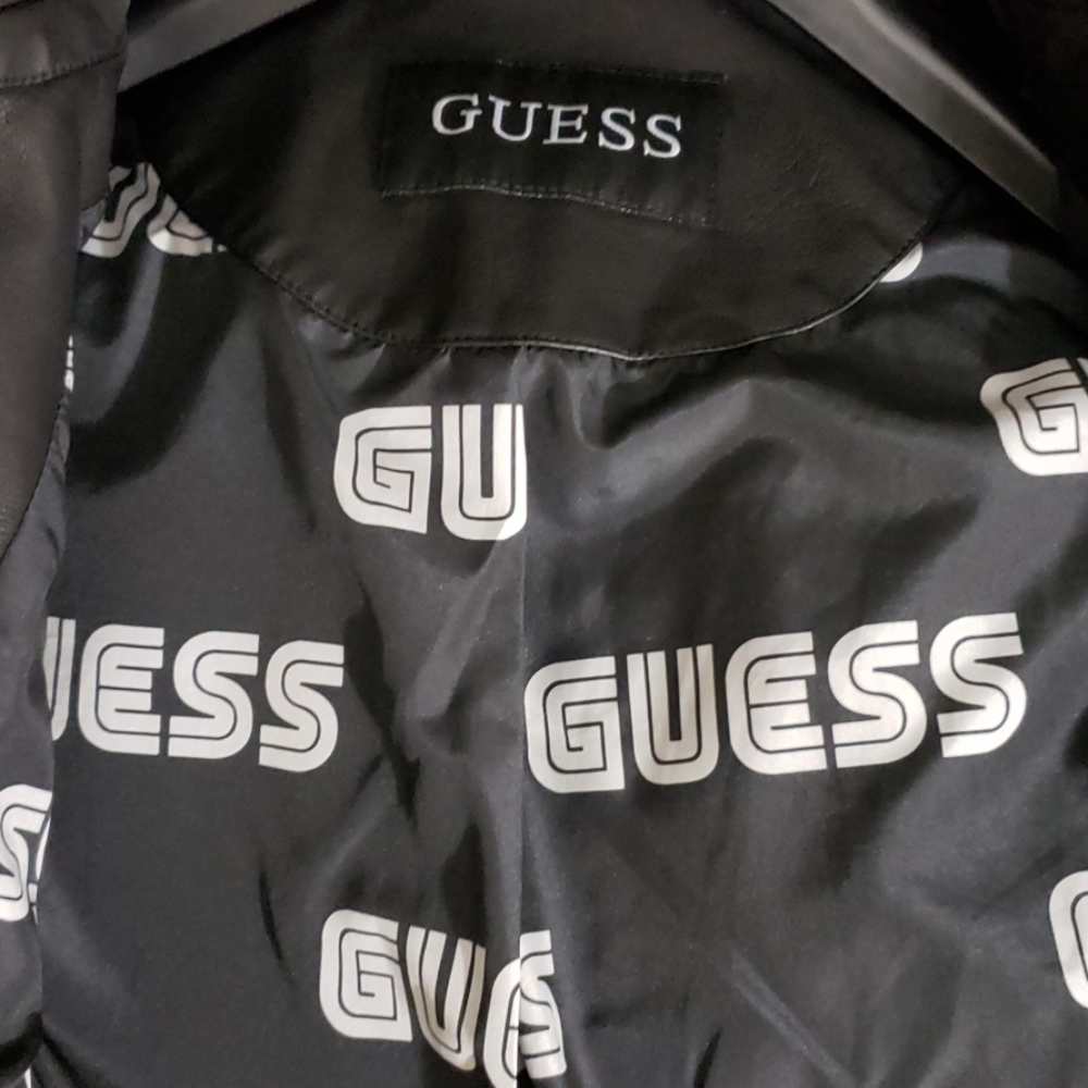 FIRM 🚫 LOWBALLING BLACK GUESS MOTO JACKET - Picture 5 of 8